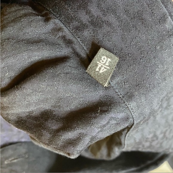 Gucci black button up . - Picture 4 of 9